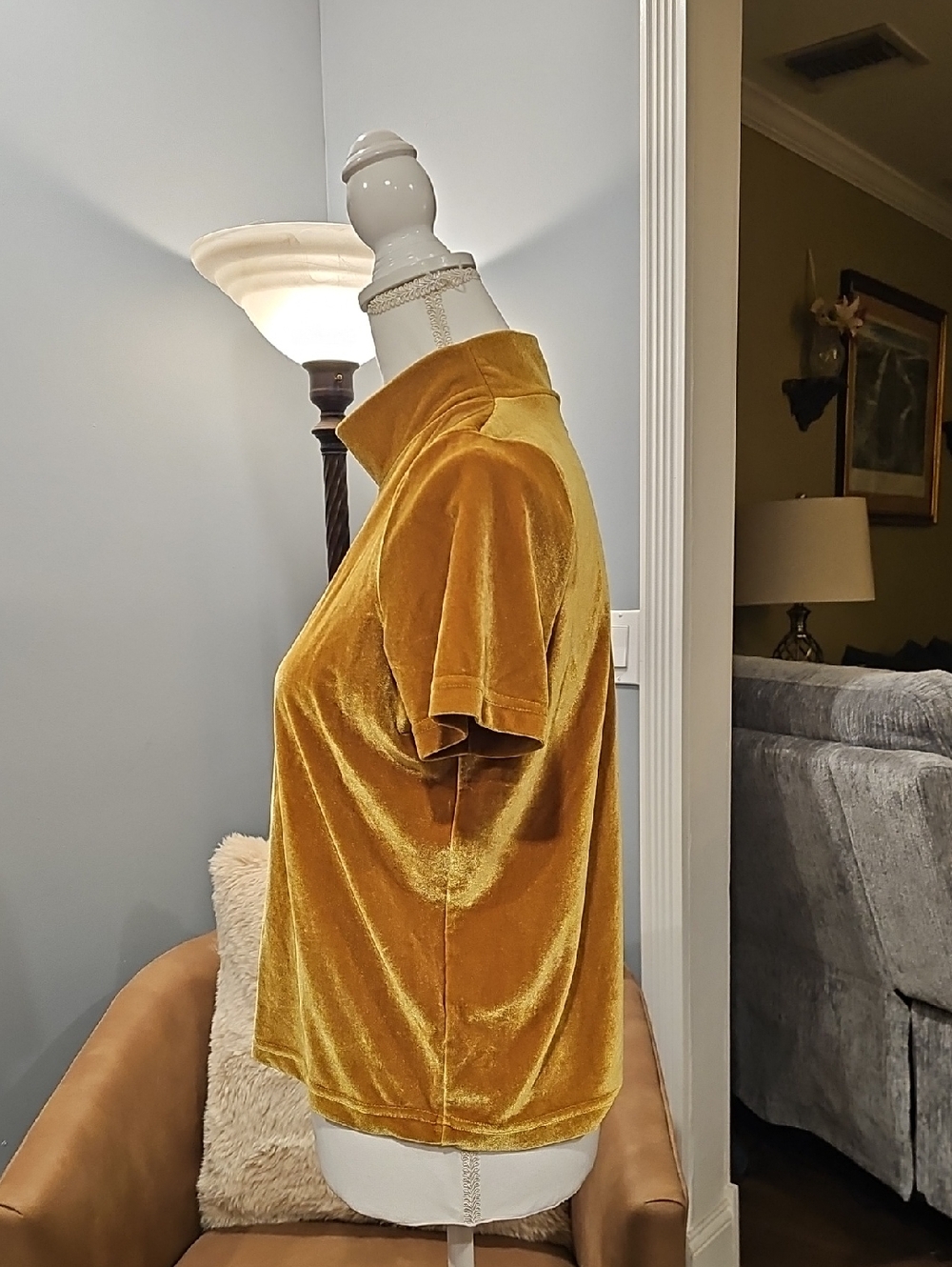 Madewell Mock Neck Velvet Top In Goldenrod Sz S EUC - Picture 3 of 12